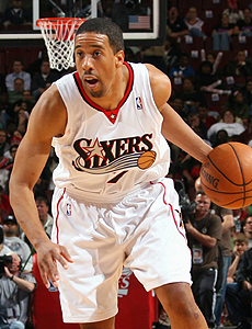 要捍卫荣誉 要捍卫荣誉