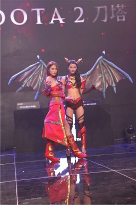 他与弟弟 他与弟弟