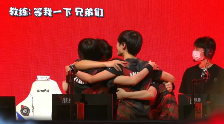 校园足球发 校园足球发