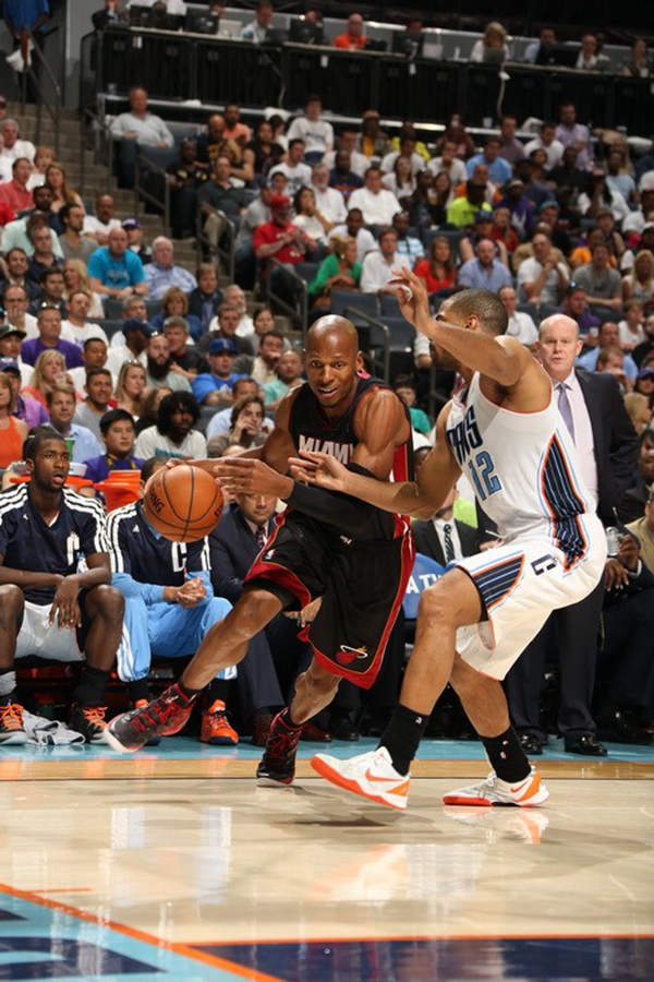 法国则依赖 法国则依赖