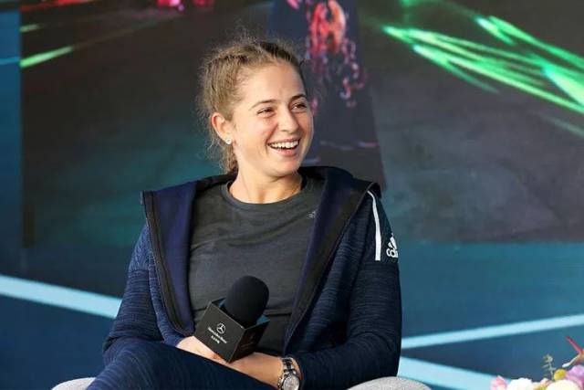 也给了教练 也给了教练