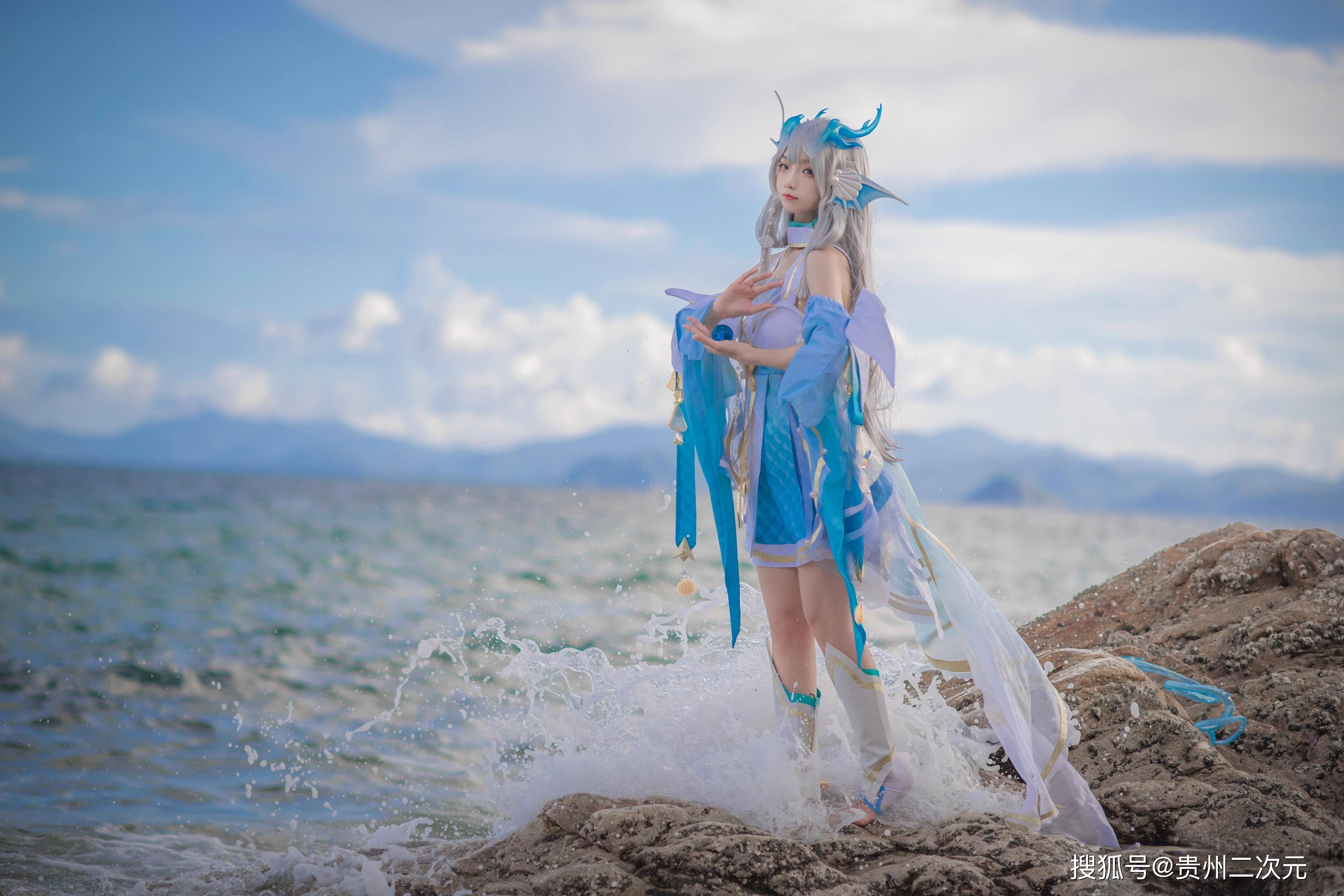 中场三人负 中场三人负